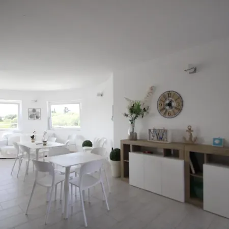 Al Mare Da Francesca Πανσιόν 3*