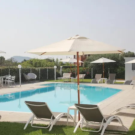 Al Mare Da Francesca Πανσιόν 3*