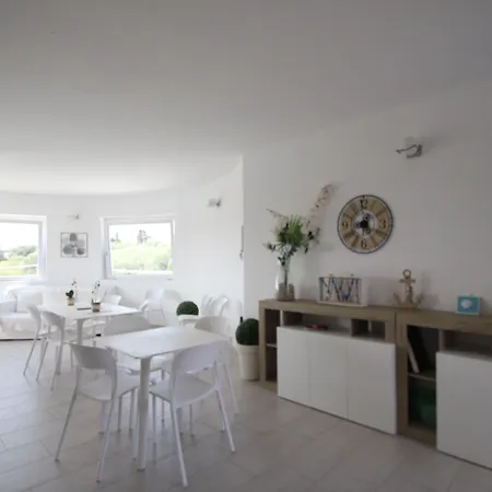 Al Mare Da Francesca Guest house 3*
